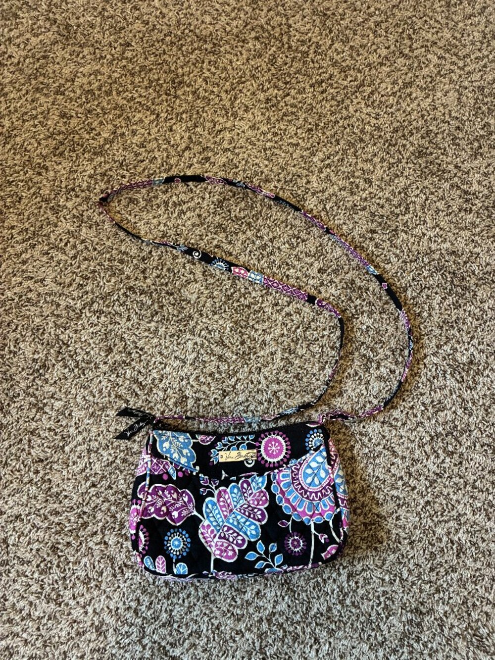 Vera Bradley Alpine Floral purse - like new